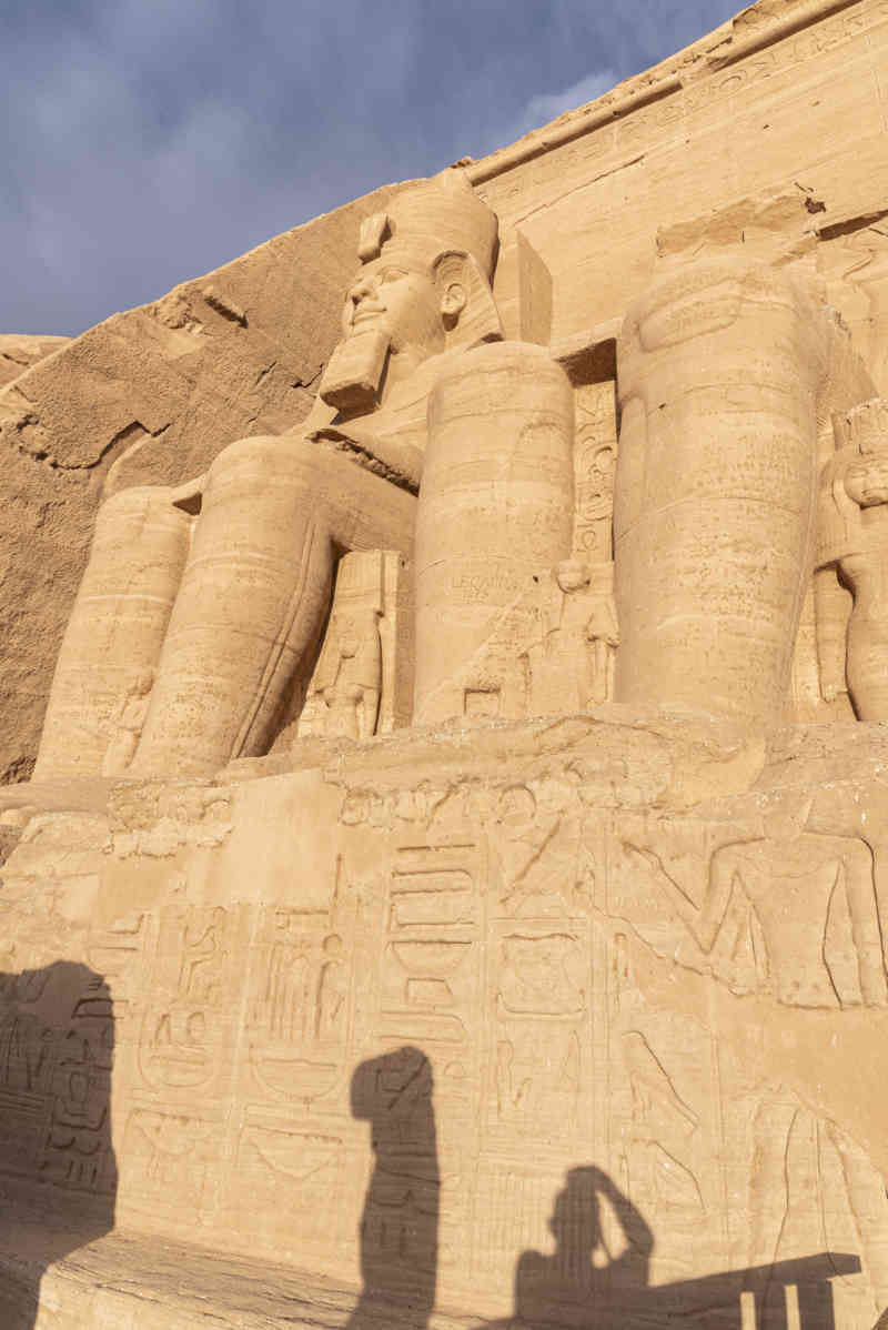 Egipto 130 - Abu Simbel - Gran Templo de Ramsés II.jpg